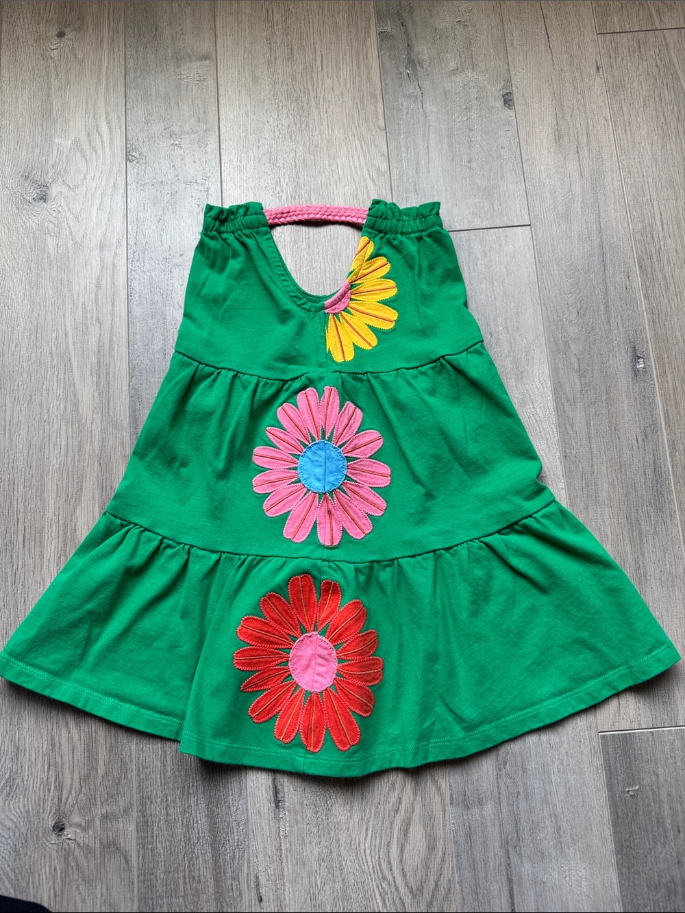 Mini Boden Bright Green Tiered Dress with Colorful Daisy Appliqués - Picture 5 of 6